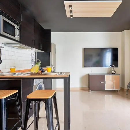 La Macarena Airport Apartamento *